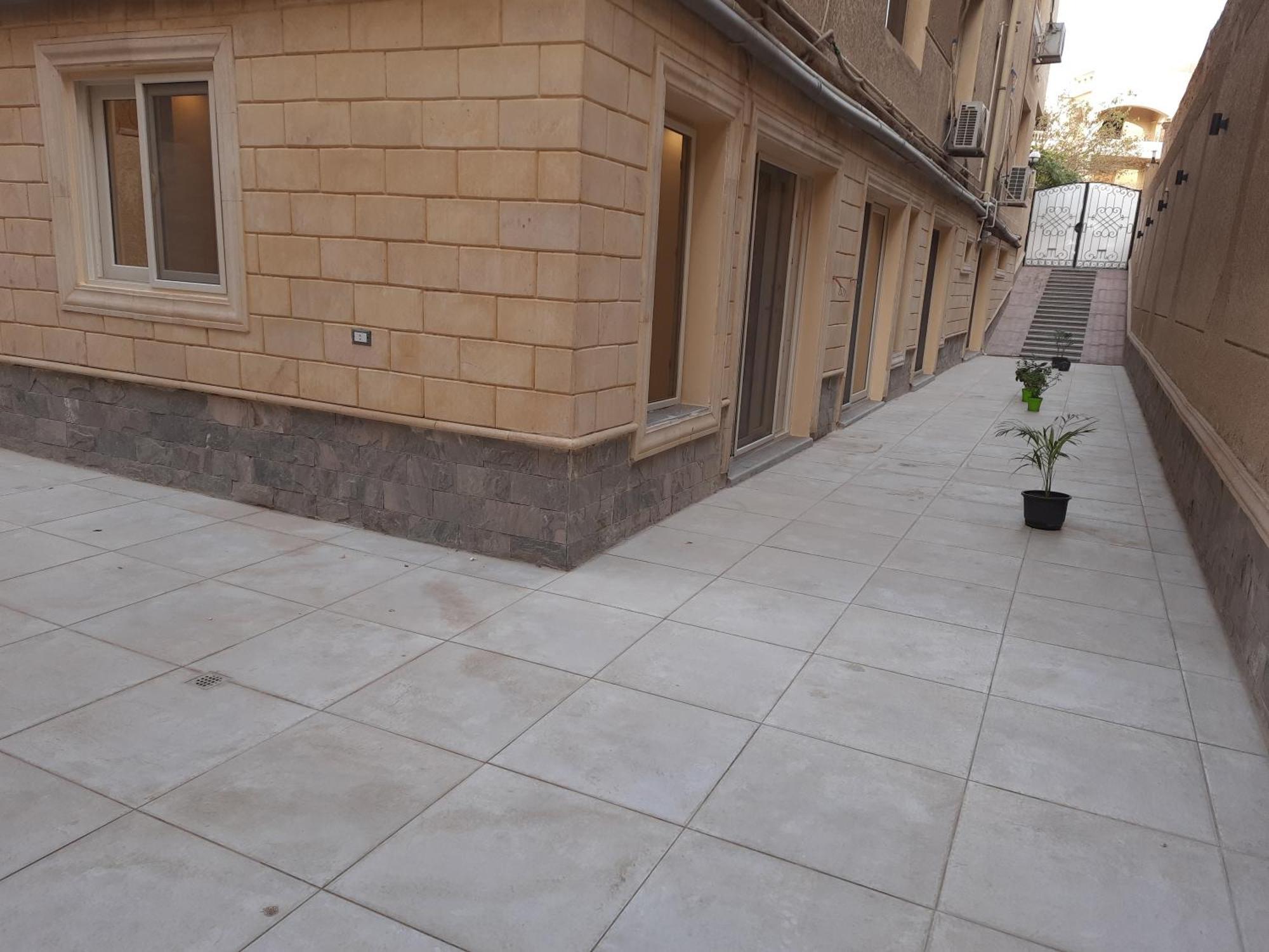 New Zoe Apartment