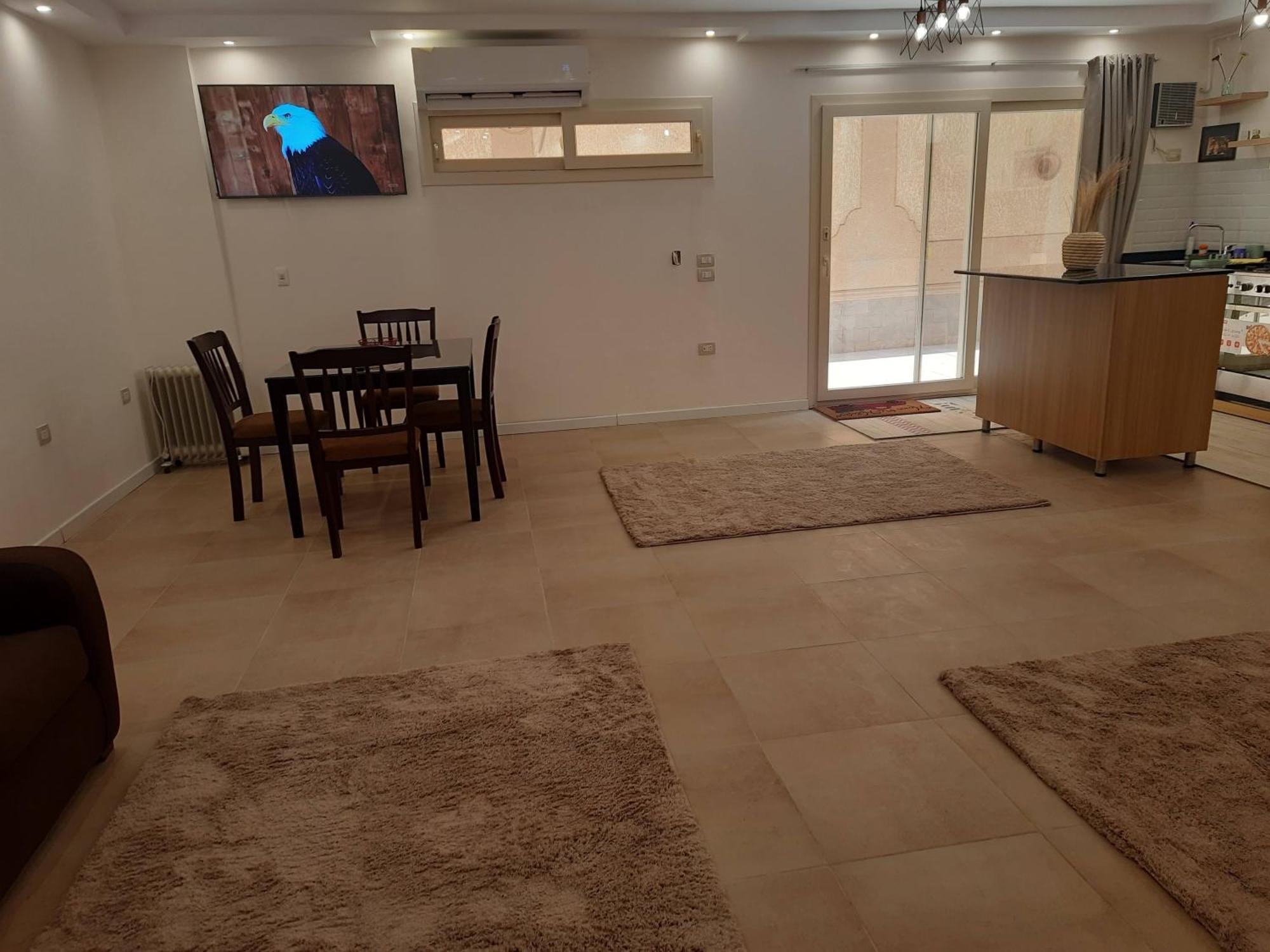 New Zoe Apartment
